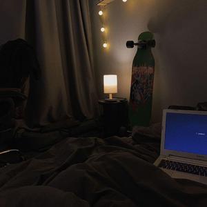 梁朝伟汤唯国外版
